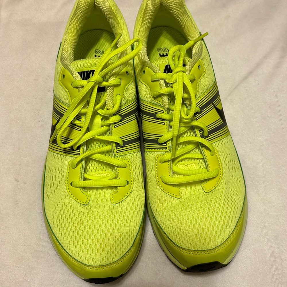 Nike NWOT Pegasus 29 shoe size 10